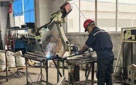 Nhà sản xuất sản phẩm kim loại đáng tin cậy của bạn